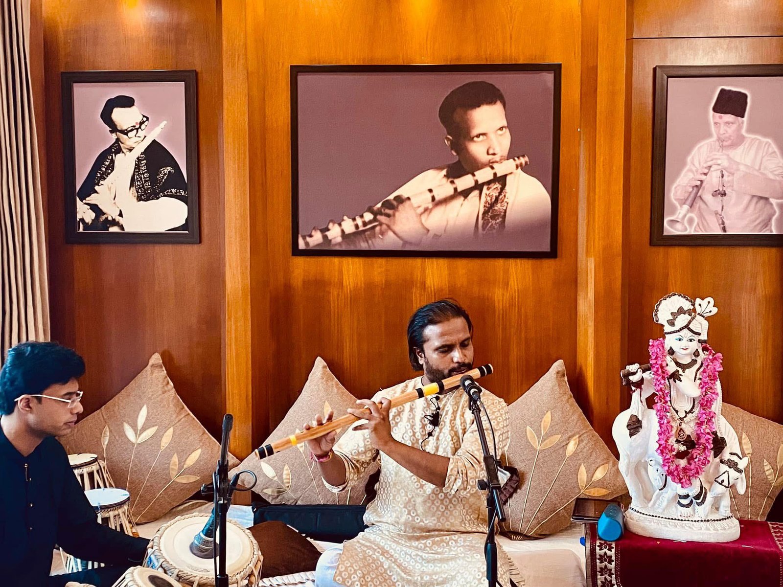 Flute Performance by Ritesh Prasanna (3)