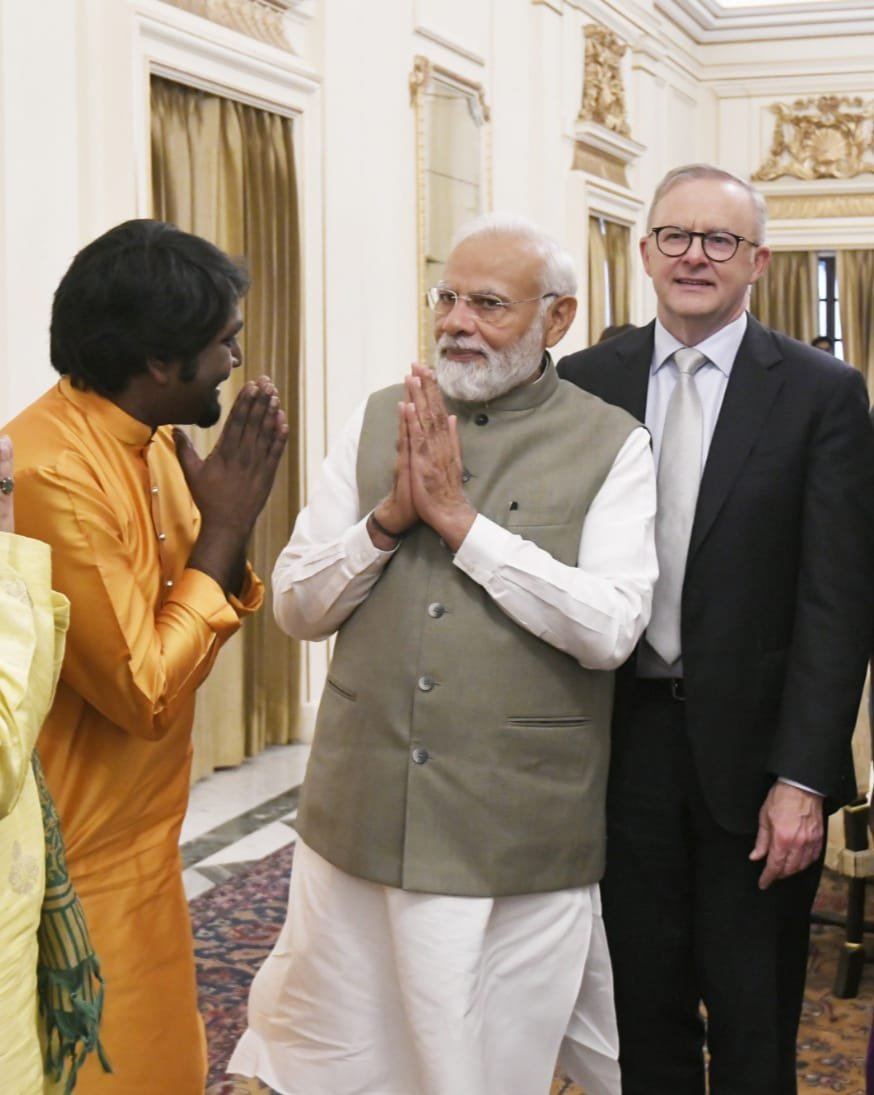 Rishab Prasanna with Indian and Austrailian Prime Ministers